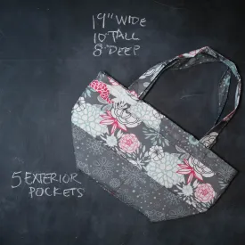 Barrel Tote in Winter Floral