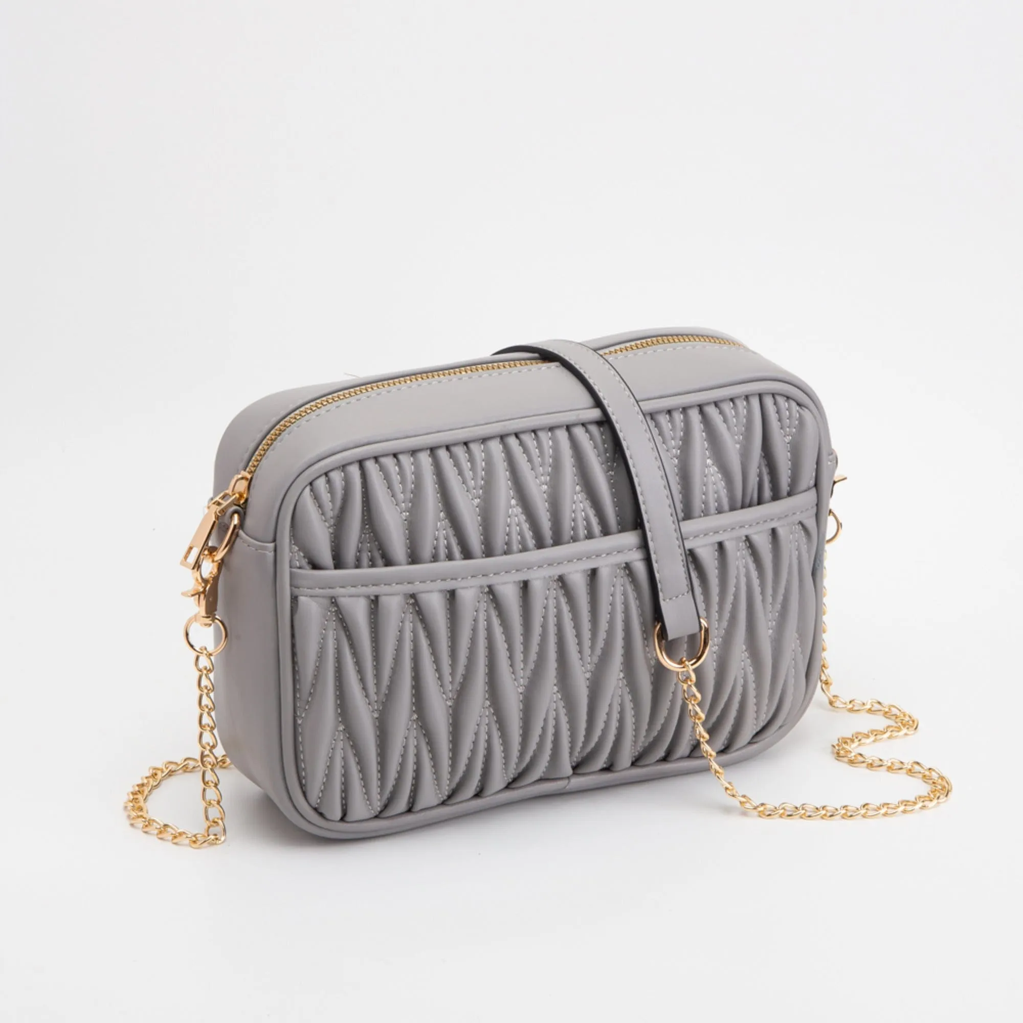 TG10542 Dana Textured Crossbody Bag With Chain Strap